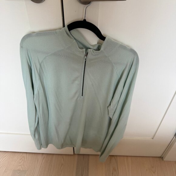 lululemon Metal Vent Tech Half Zip - Picture 1 of 2